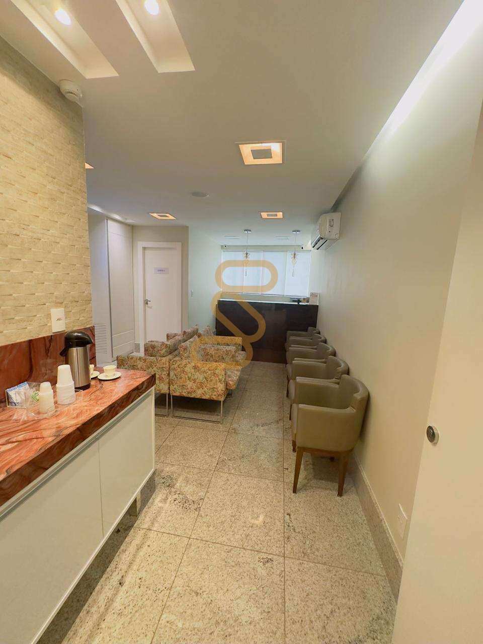 Sala comercial toda montada na Praia da Costa - Santon Imobiliária