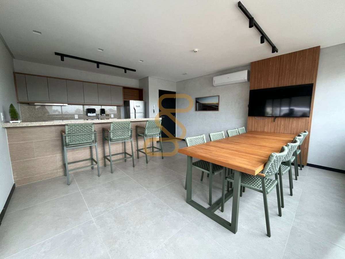 Apartamento à venda, com 2 quartos, 60m² - Santon Imobiliária